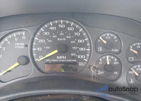 2000 Chevrolet Silverado 1500 from USA, damaged, VIN 1GCEC19V4YE218913